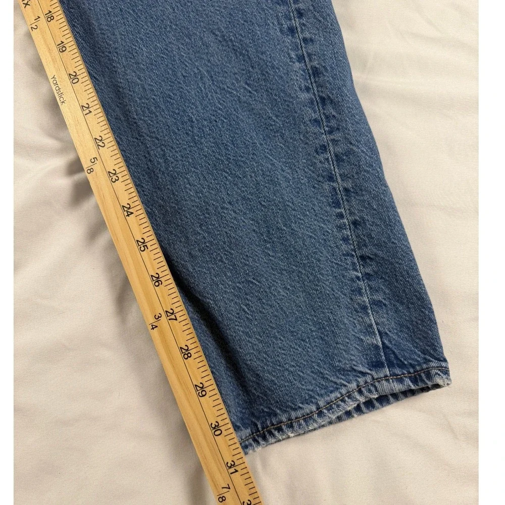 American Eagle Baggy Jean Size 2 Medium Wash Distressed Pocket Skater Grunge Y2K - Picture 2 of 6